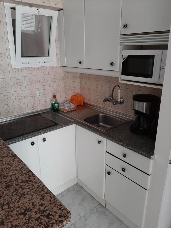 Moby Dick 1D Apartment Benidorm Bagian luar foto