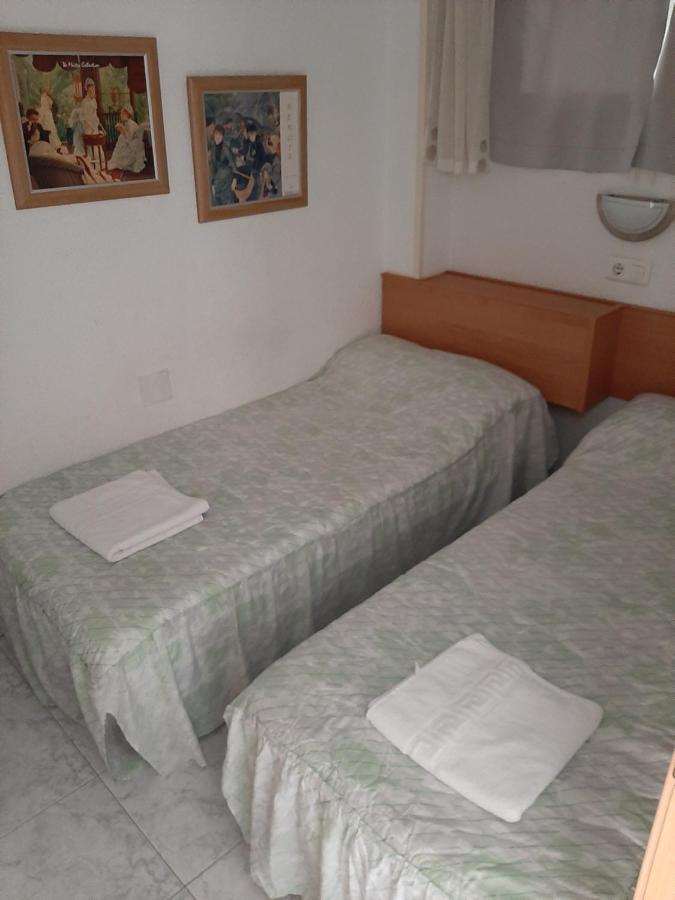 Moby Dick 1D Apartment Benidorm Bagian luar foto